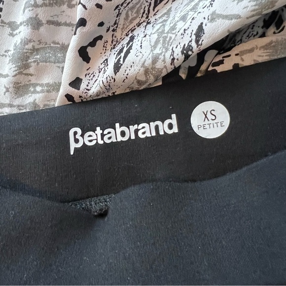 BETABRAND - 3 XS  Women’s Pants - Gray, Black, and Gray Stripped - Picture 10 of 13